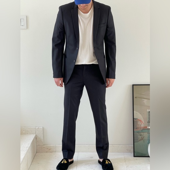 CK suit set. 46 EU size. Black.